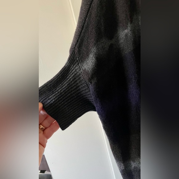 Lovestitch Ombré Open Front Long Duster Sweater Vest S/M Navy/Grey - Picture 6 of 12